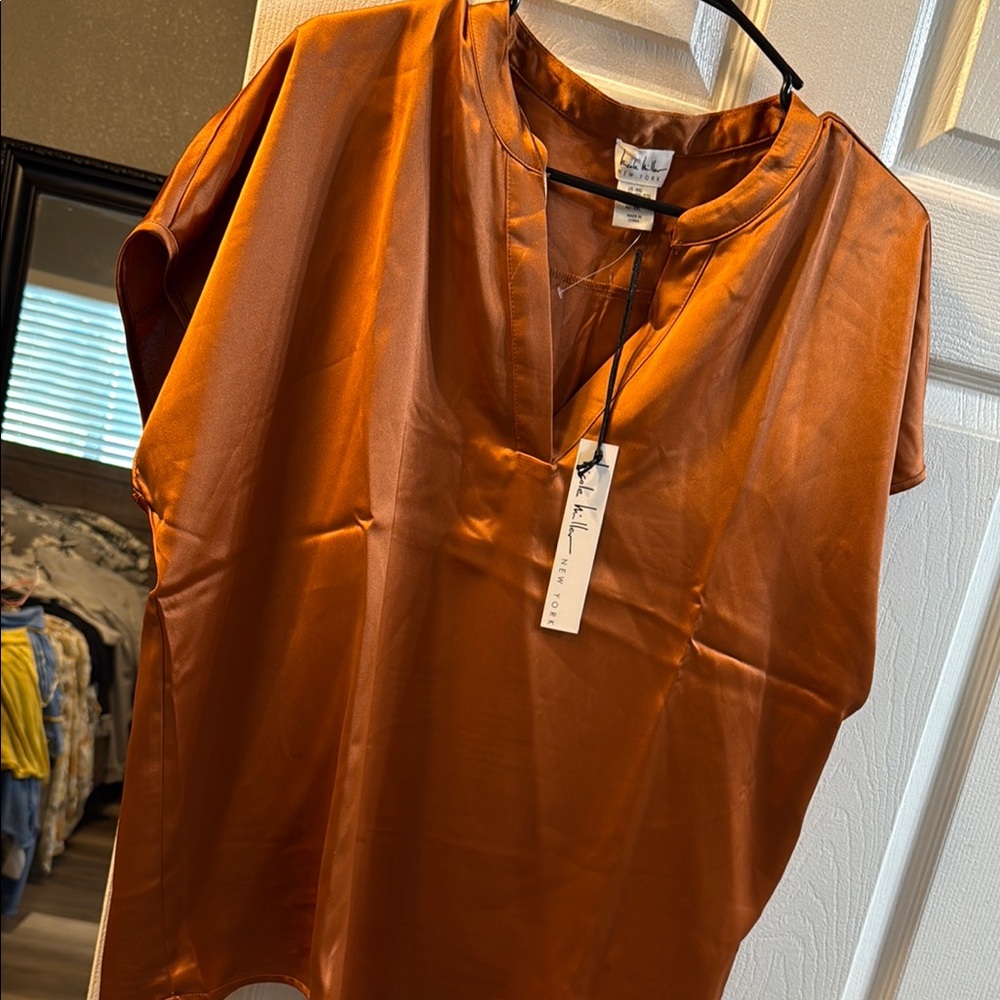 Nicole Miller Orange Cap Sleeve Blouse with Mandarin Collar